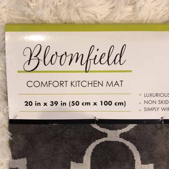 NWT. Bloomfield Comfort Kitchen Mat. Anti fatigue mat. Non skid PVC back. - Picture 4 of 7